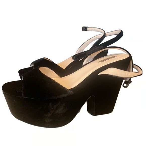 BOTTEGA VENETA Velvet Slingback Sandals - Picture 1 of 10
